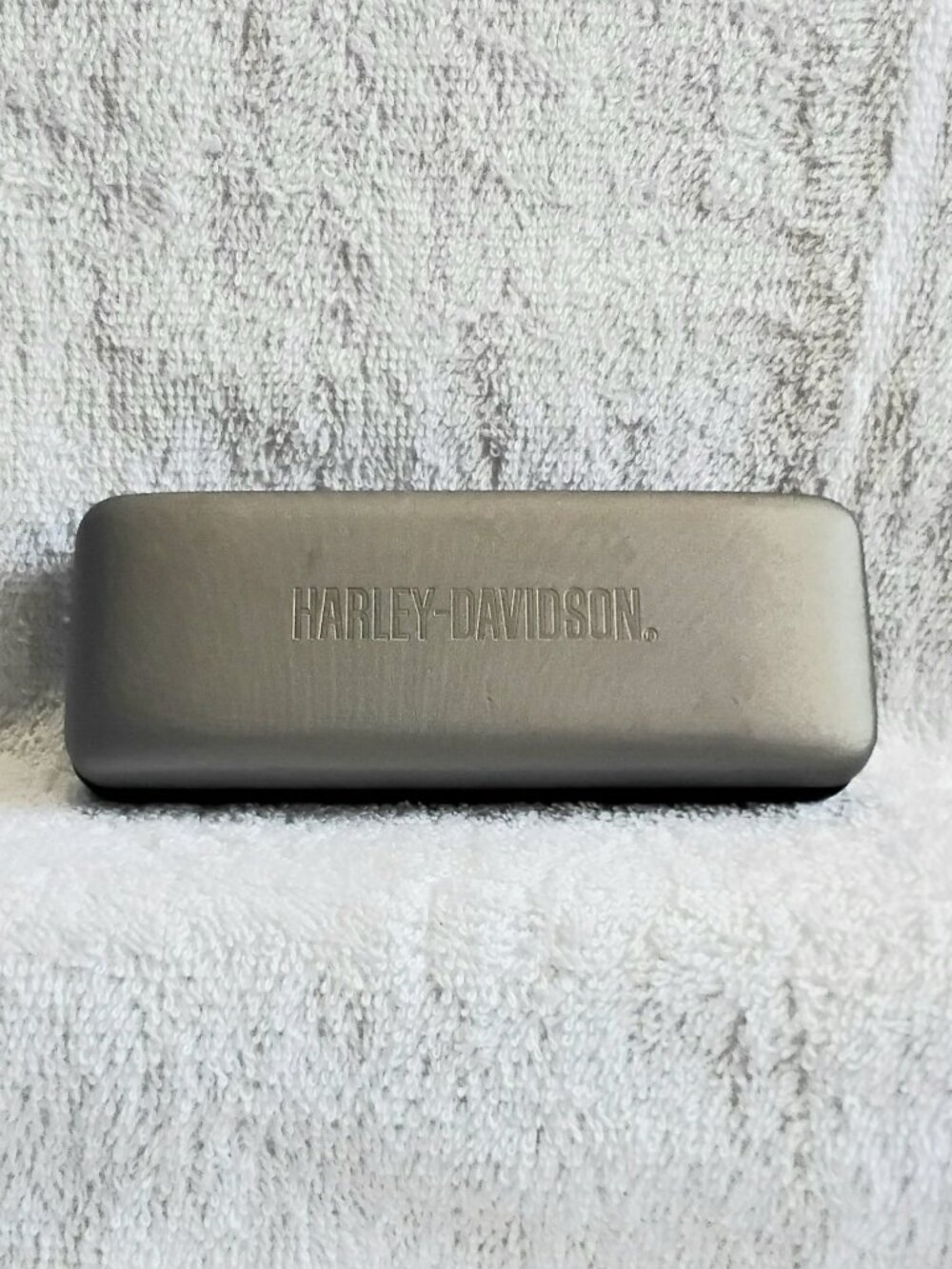 Genuine 6 1/2" Harley Davidson Hard Shell Eyeglass Case That Snaps Shut!!